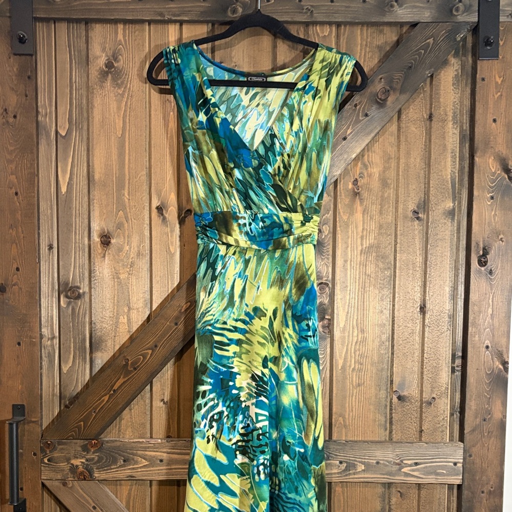 Vibrant Green & Teal Printed V-Neck Women's Dress